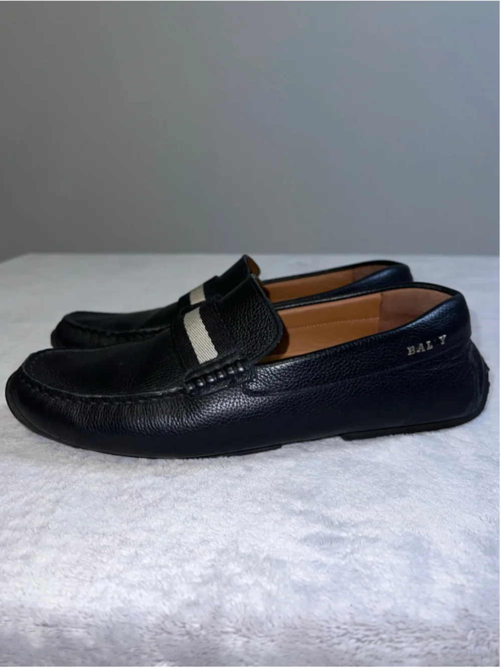 Men's Bally Black & White Leather Loafers & Slip-Ons 6